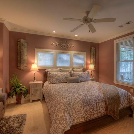 The Village Condo غرينسبورو المظهر الخارجي الصورة